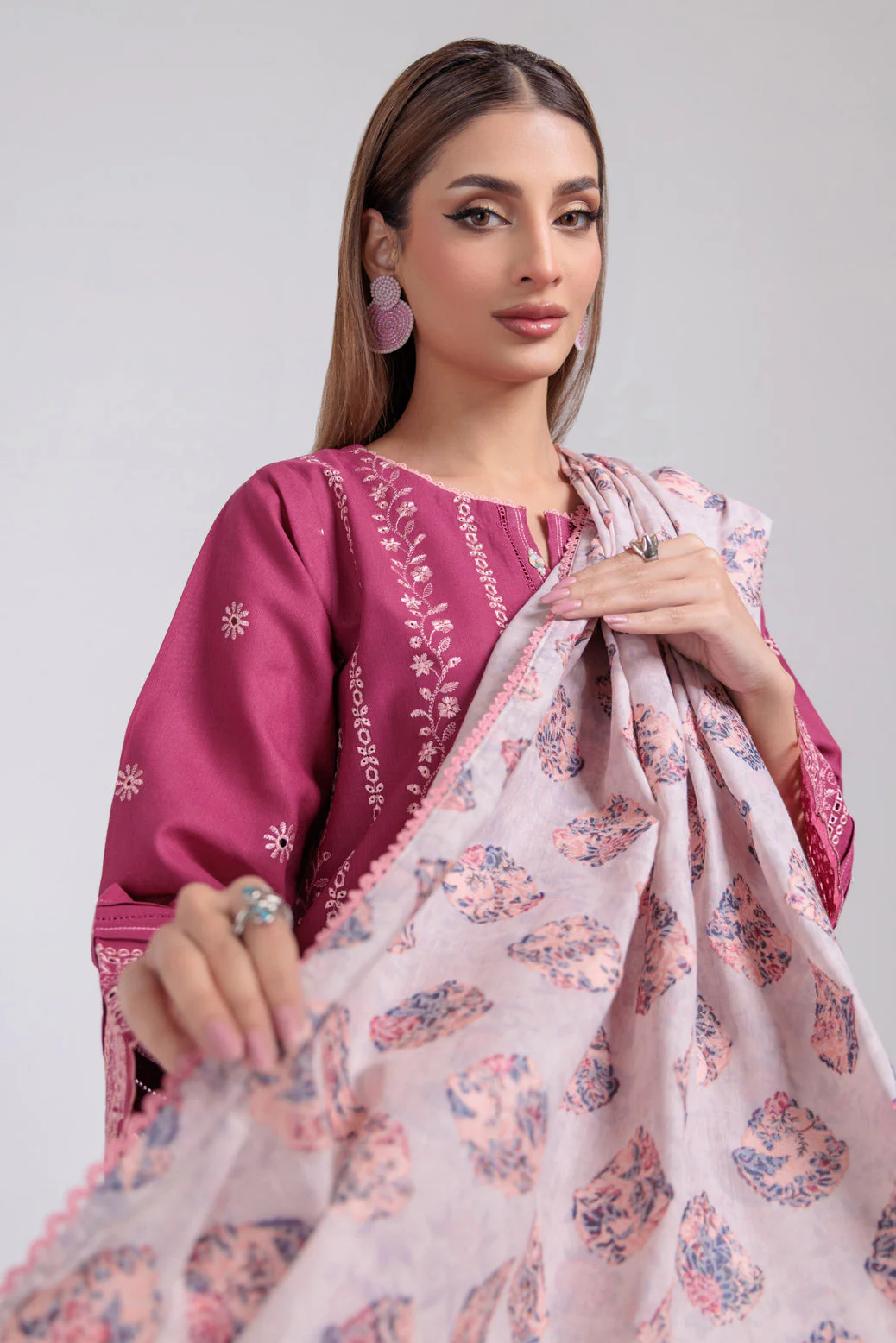 MAROON-KHADDAR-3 PIECE (WS6243P20) - Image 3