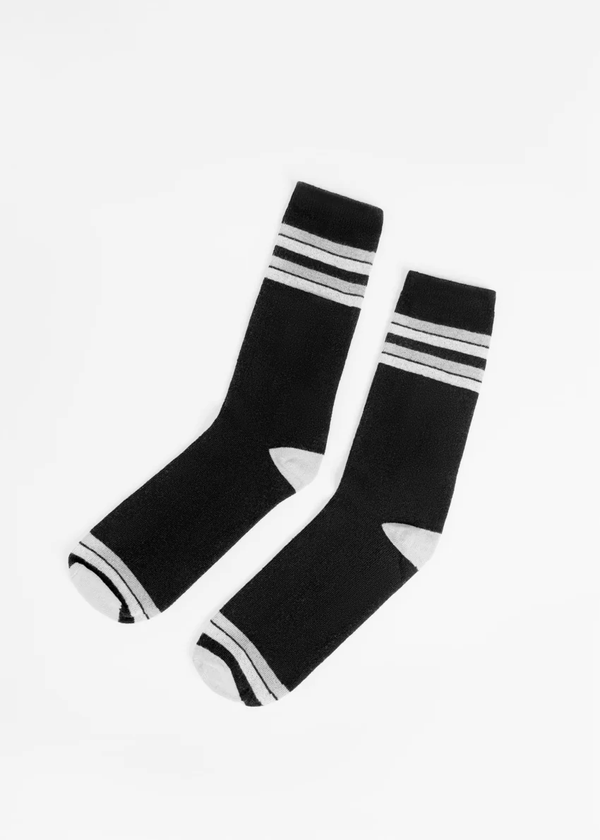 Black Mid Calf Socks (MCLSB5)