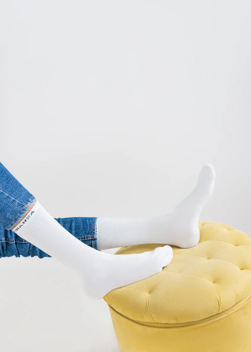 Off White Mid Calf Socks (MCMO2) - Image 4