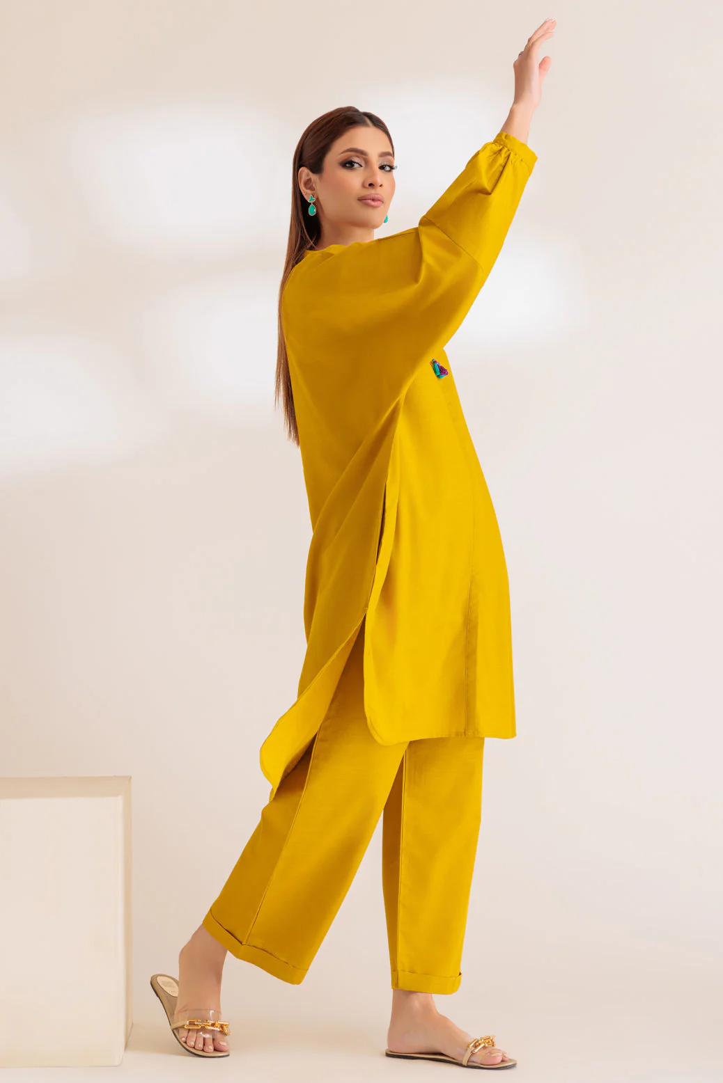 MUSTARD-KHADDAR-2 PIECE (WS6232P62) - Image 4