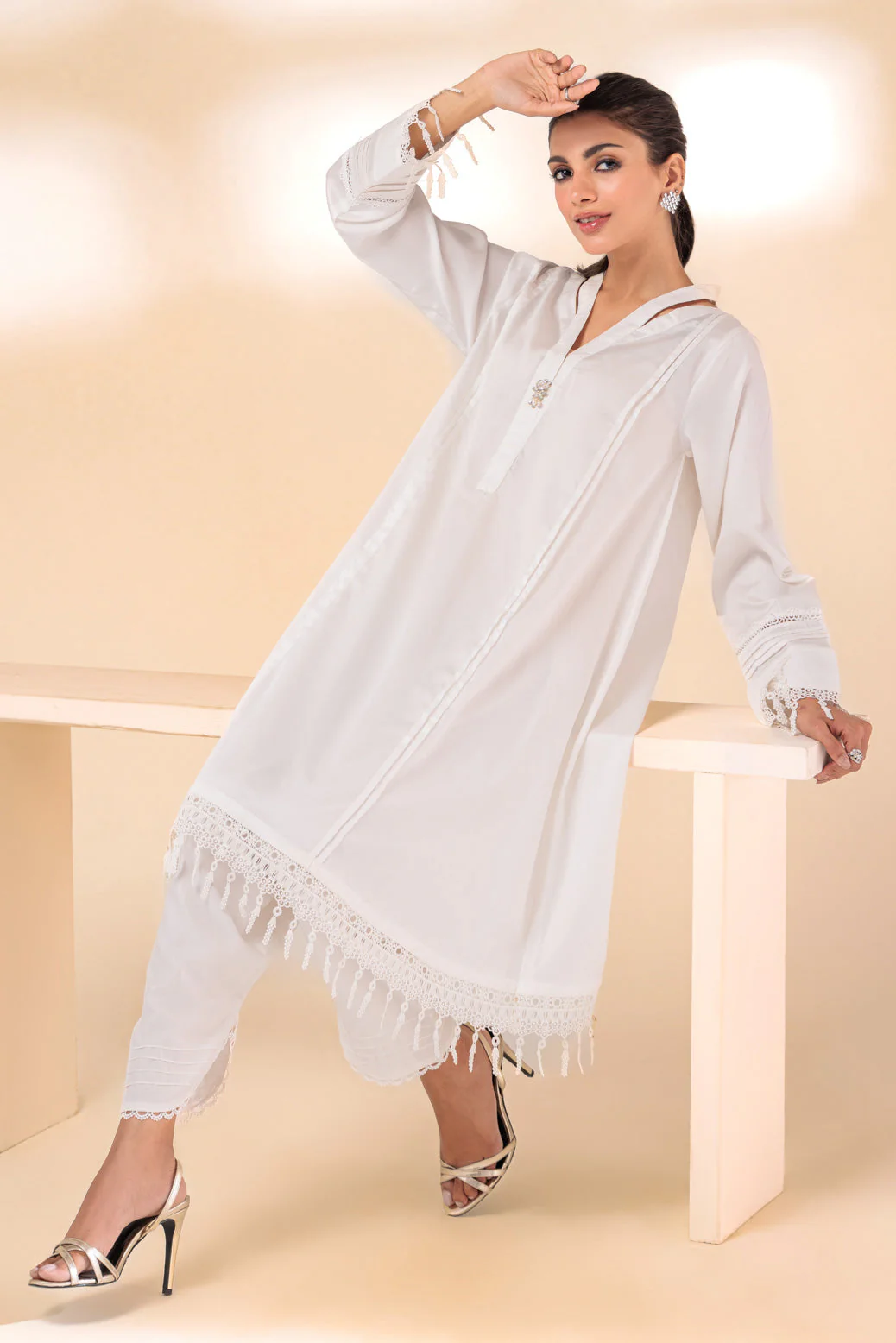 O-WHITE-COTTON-2 PIECE (SRS232P07) - Image 2