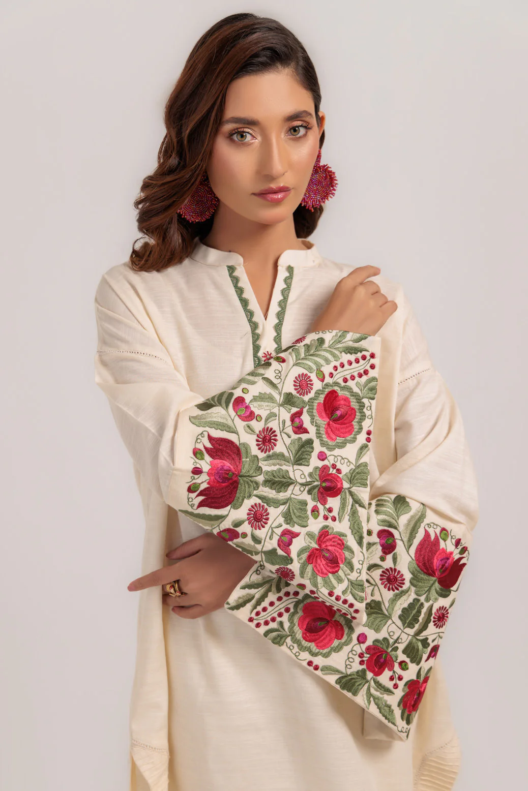O-WHITE-KHADDAR-2 PIECE (WS7242P05) - Image 4
