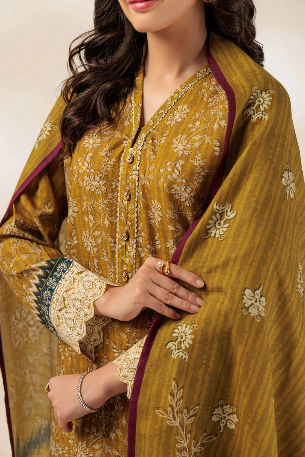 OLIVE-KHADDAR-3 PIECE (WS2243P04) - Image 2