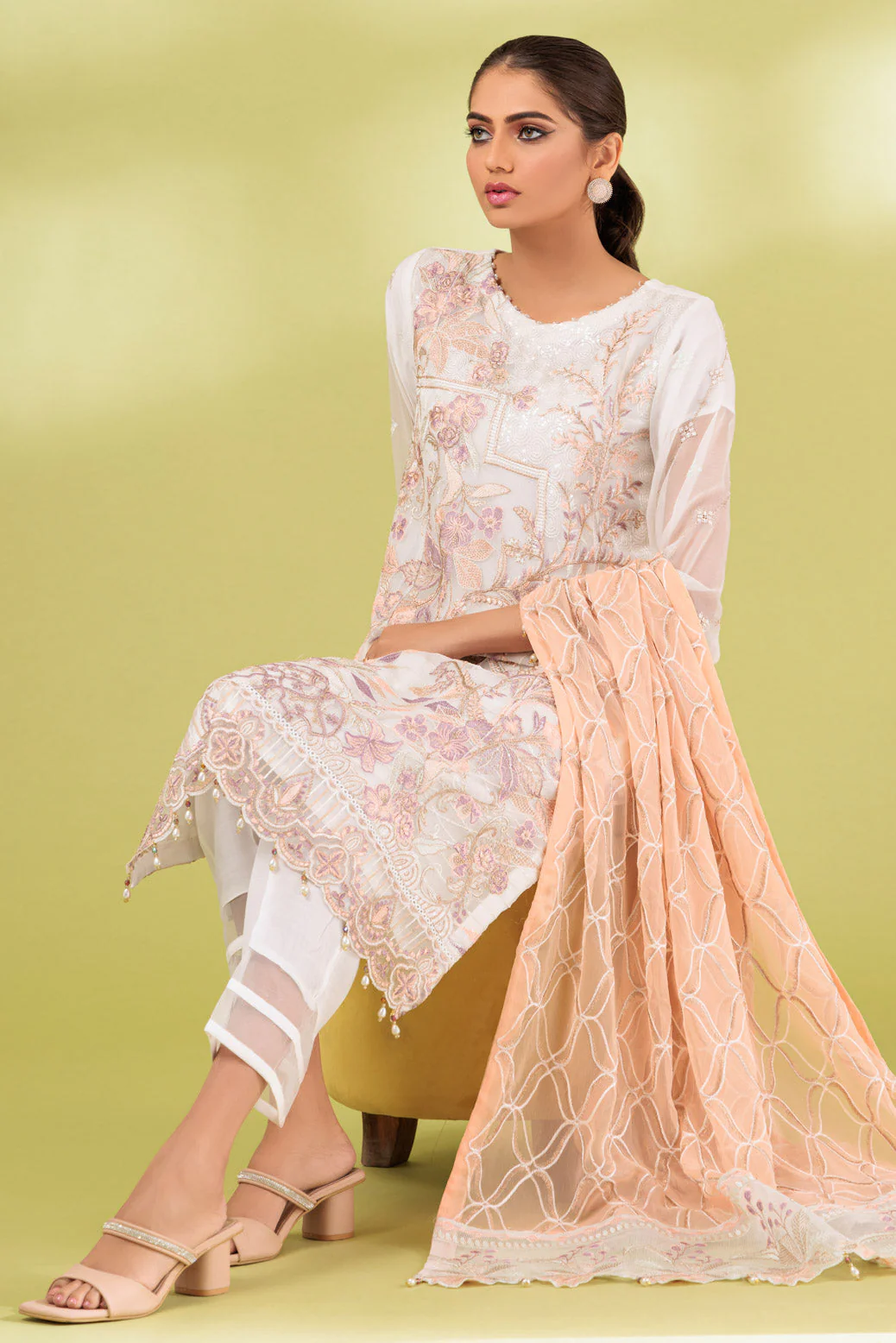 P-WHITE-CHIFFON-3 PIECE (MWF233P04) - Image 3