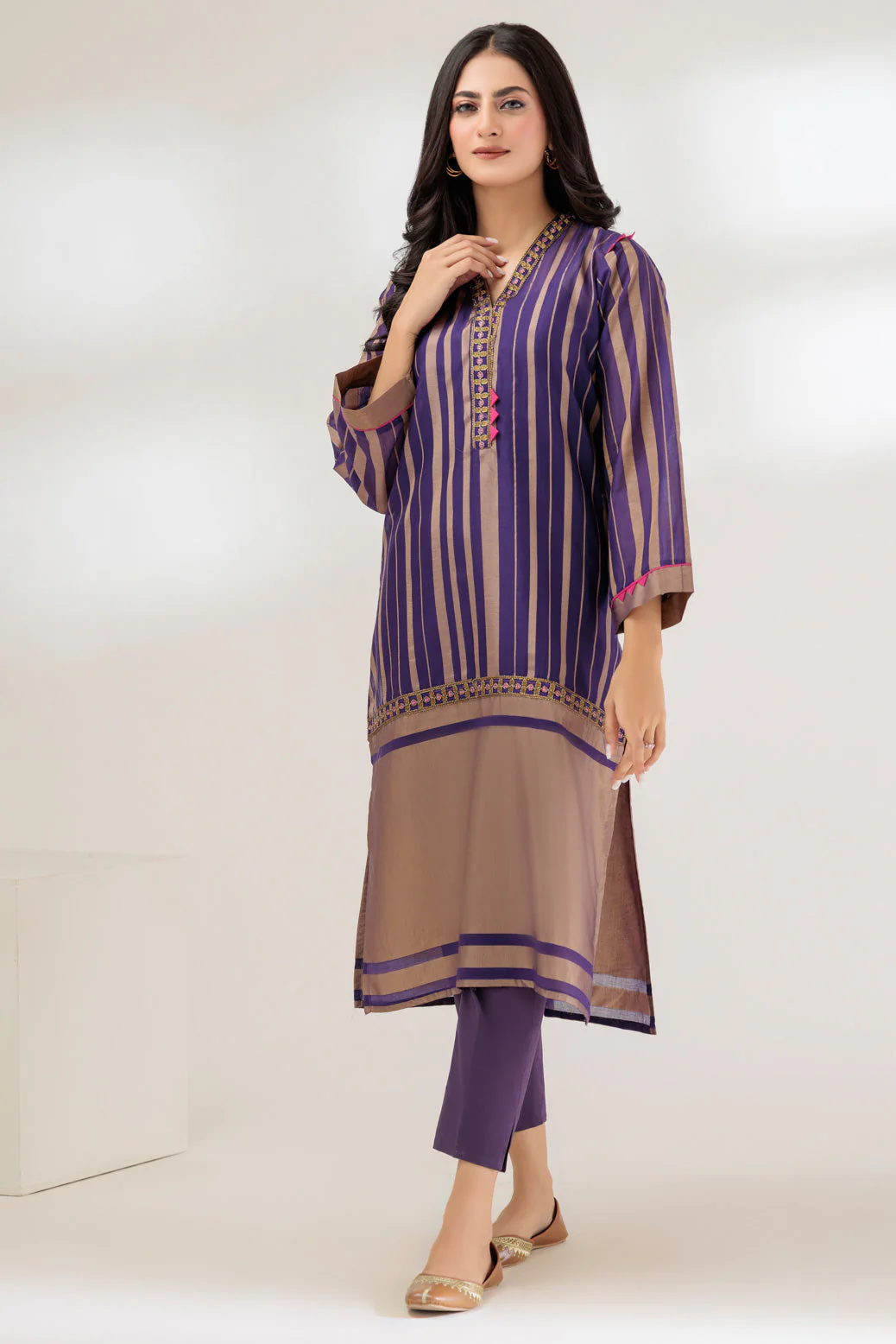 PURPLE-DYED ZARI-1 PIECE (SSS231P08) - Image 4