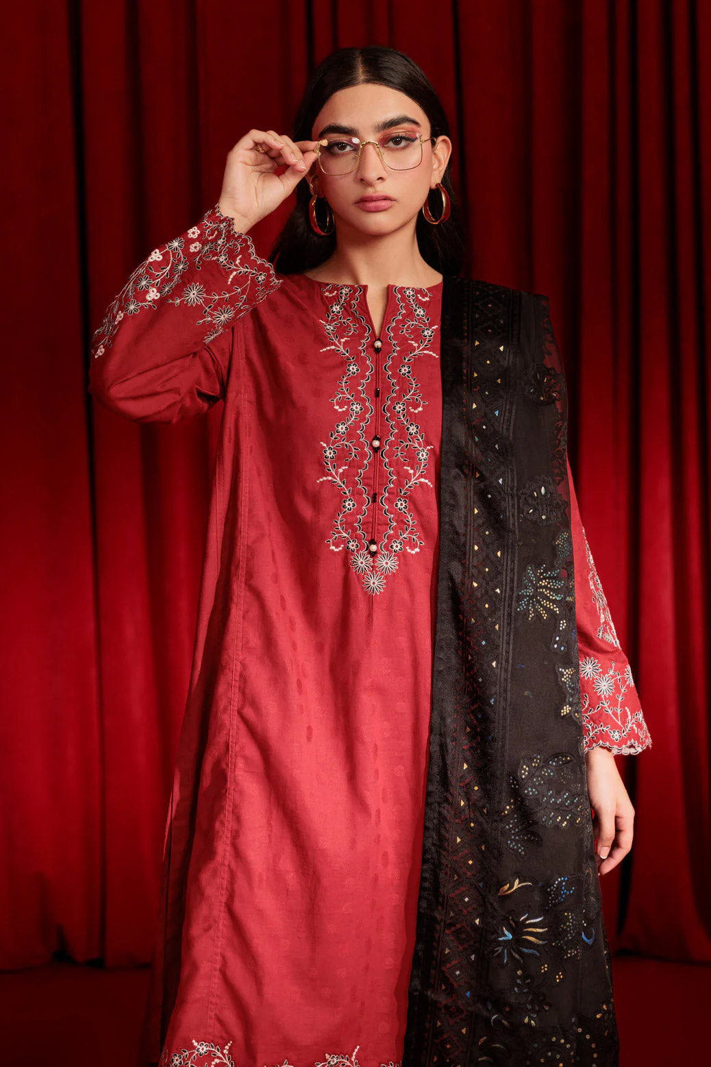 RED-JACQUARD-3 PIECE (BS2243P16) - Image 3