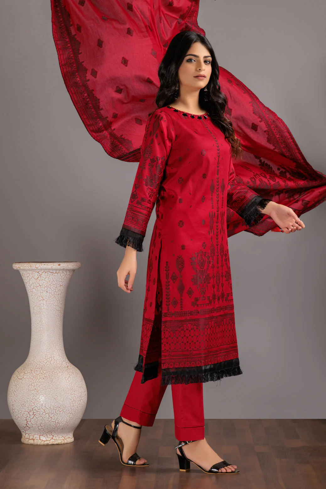 RED-JACQUARD-3 PIECE (JAS233P11) - Image 3