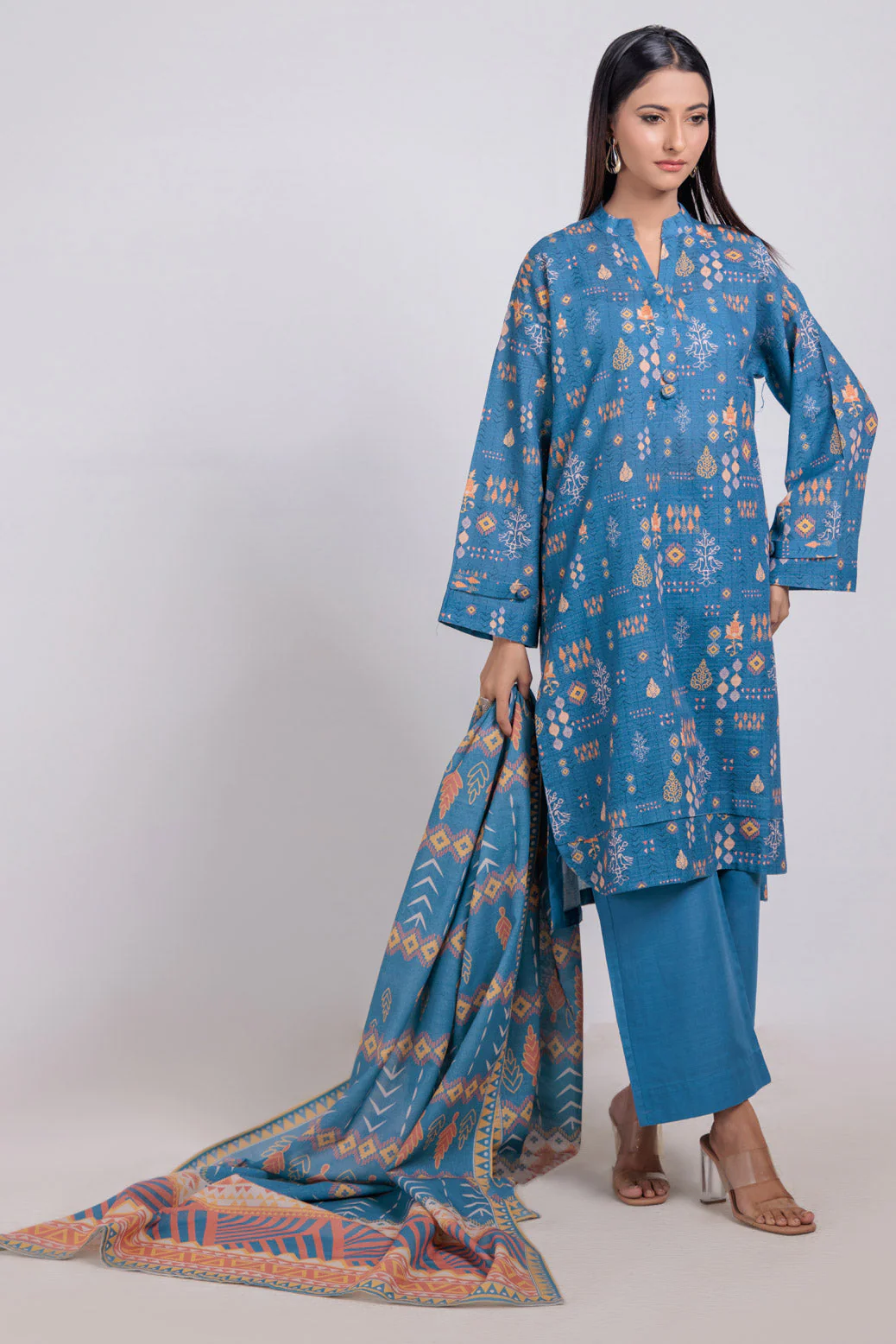 SKY-BLUE-KHADDAR-3 PIECE (WS6243P98) - Image 3
