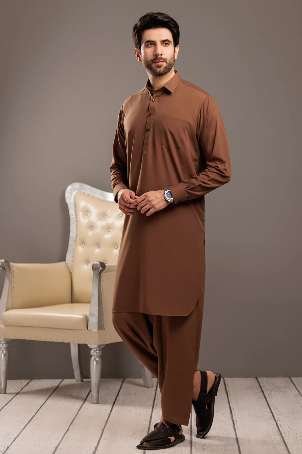UROOJ (USGZB23-04) - Image 2