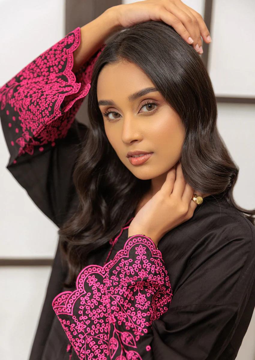 Black-Jacquard-2 Piece (W25DE2004) - Image 4