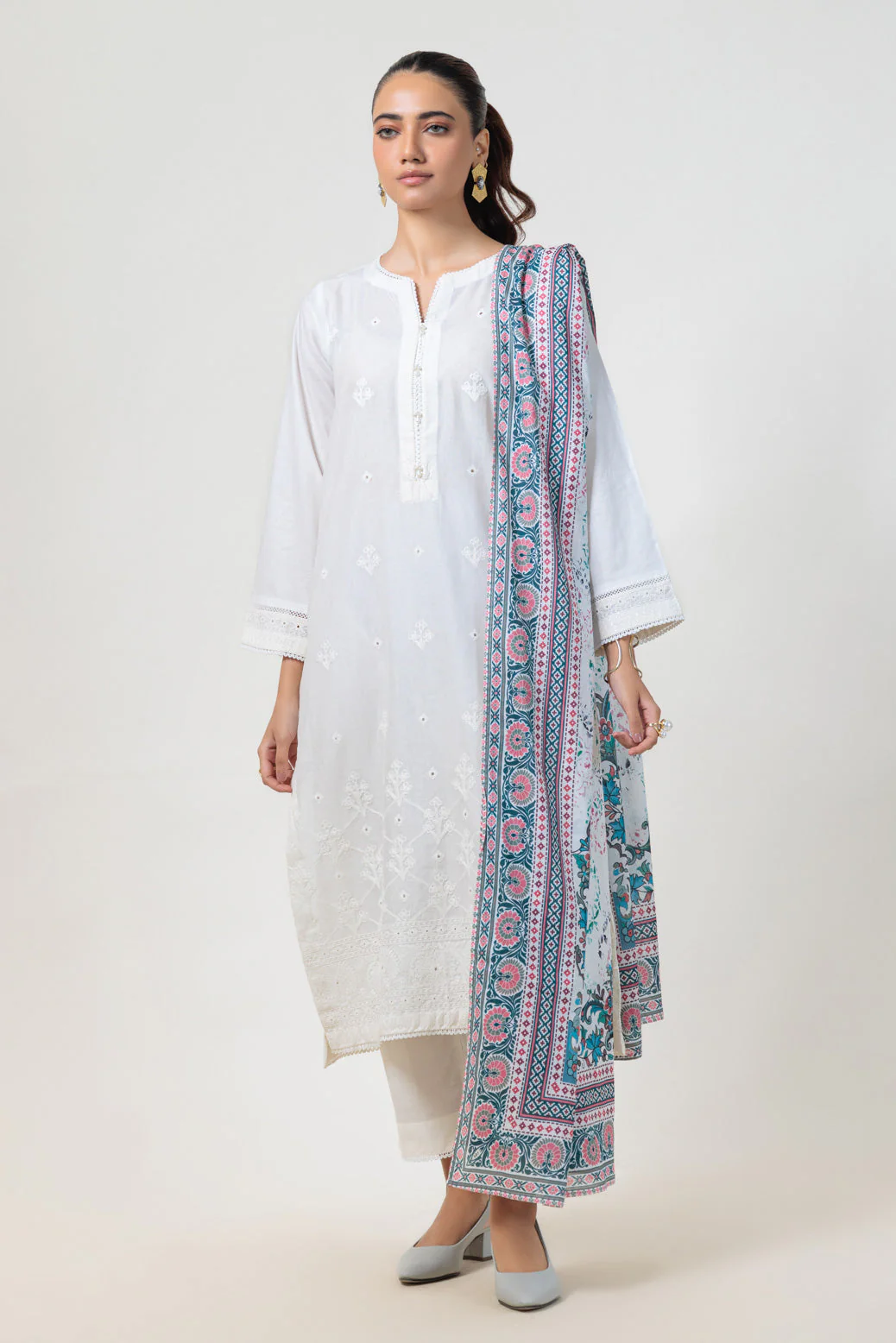 WHITE-CAMBRIC-3 PIECE (BPS6243P23) - Image 3