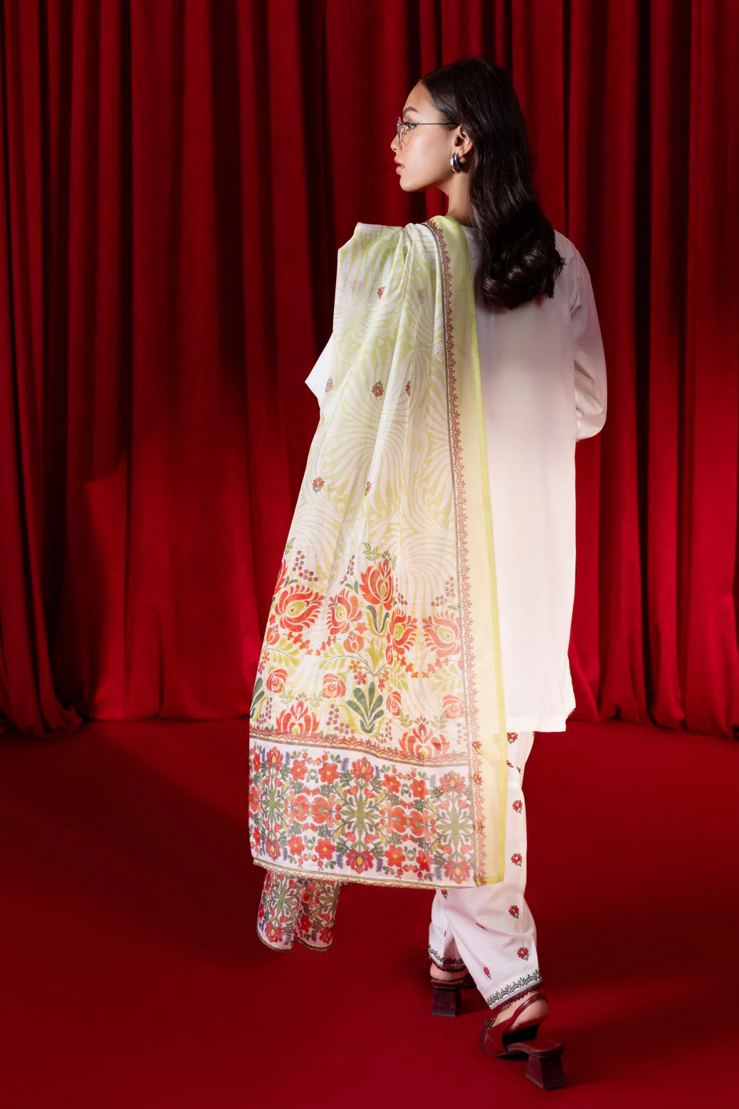WHITE-CAMBRIC-3 PIECE (PWS7243P04) - Image 4