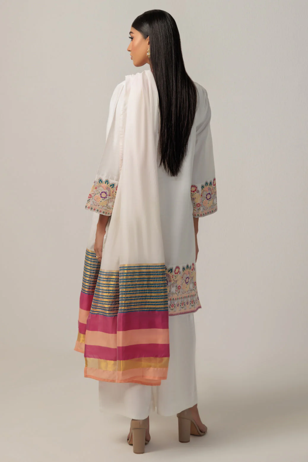 WHITE-JACQUARD-3 PIECE (WS2243P09) - Image 5