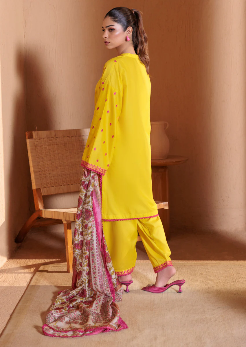 L-Yellow-Lawn-3 Piece (WPS25DE3027) - Image 2