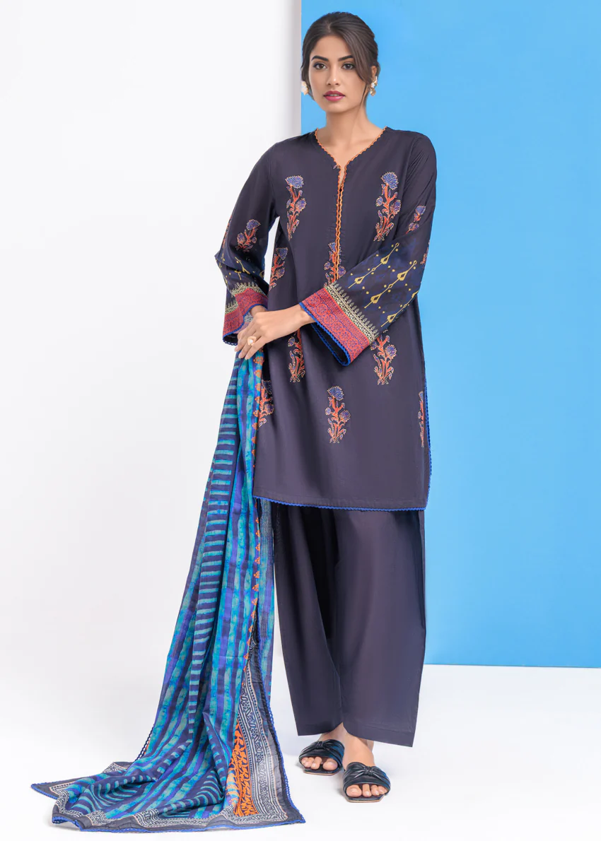 Black-Lawn-3 Piece (WPS25P3100)