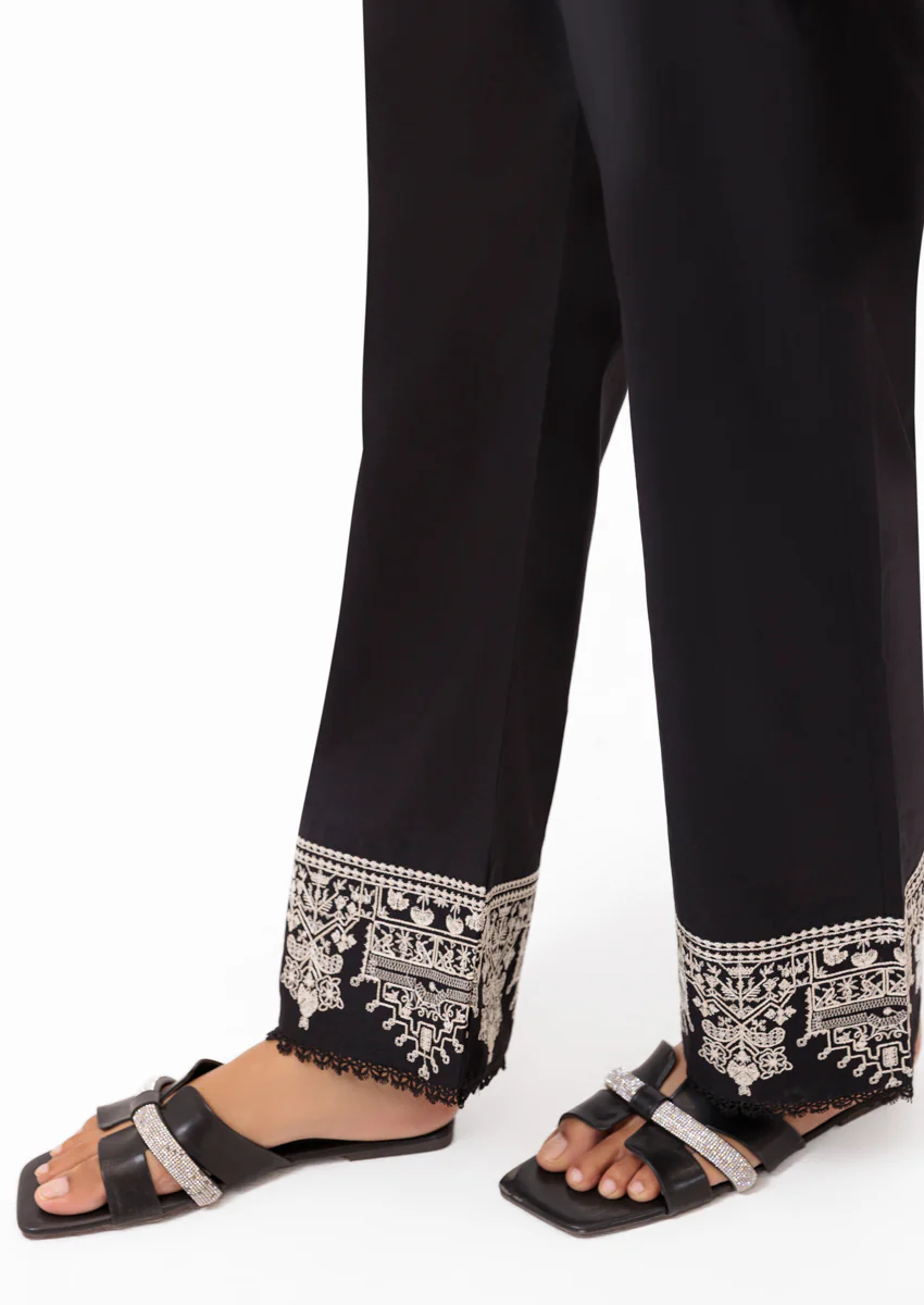 Dyed Cambric Embroidered Culotte (WPS25PA1001) - Image 5