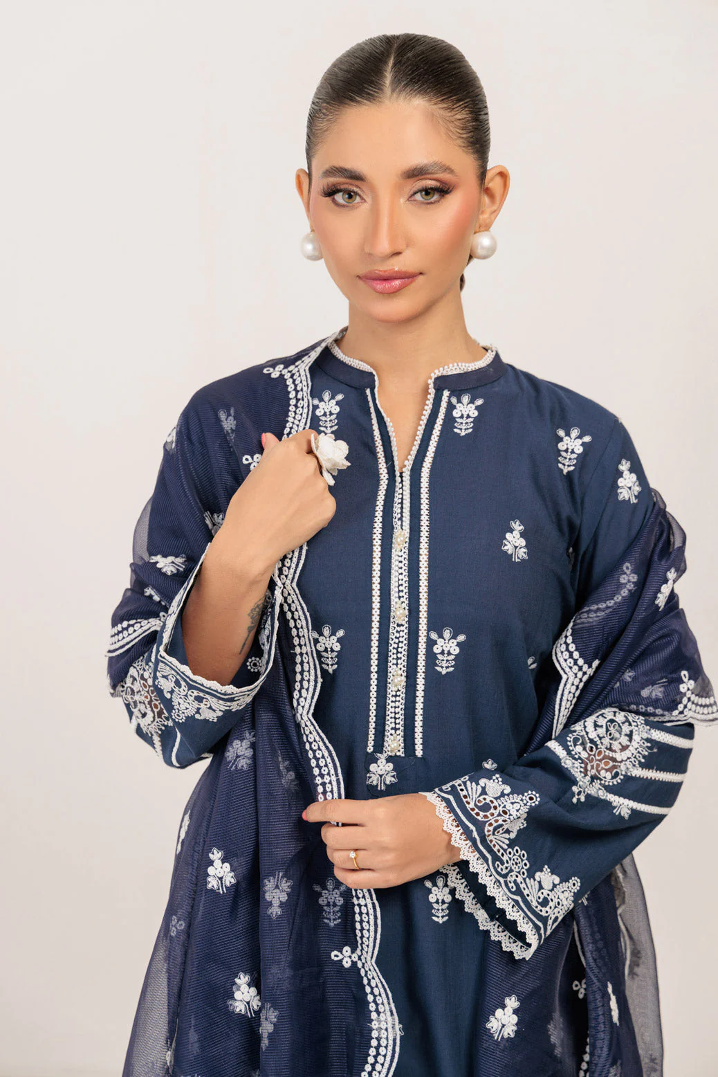 BLUE-KHADDAR-3 PIECE (WS6243P18) - Image 2
