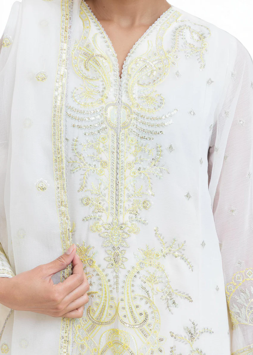 White-Chiffon-3 Piece (WU25FE3039P) - Image 9
