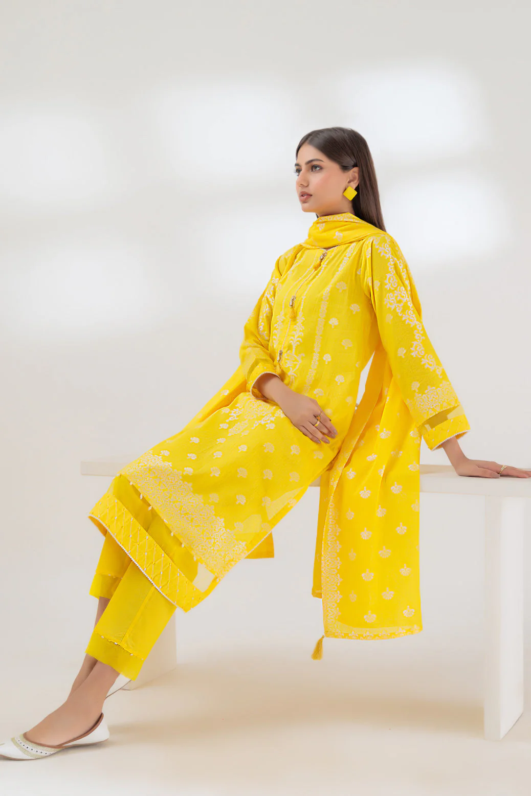 YELLOW-JACQUARD-3 PIECE (JRS233P16) - Image 4