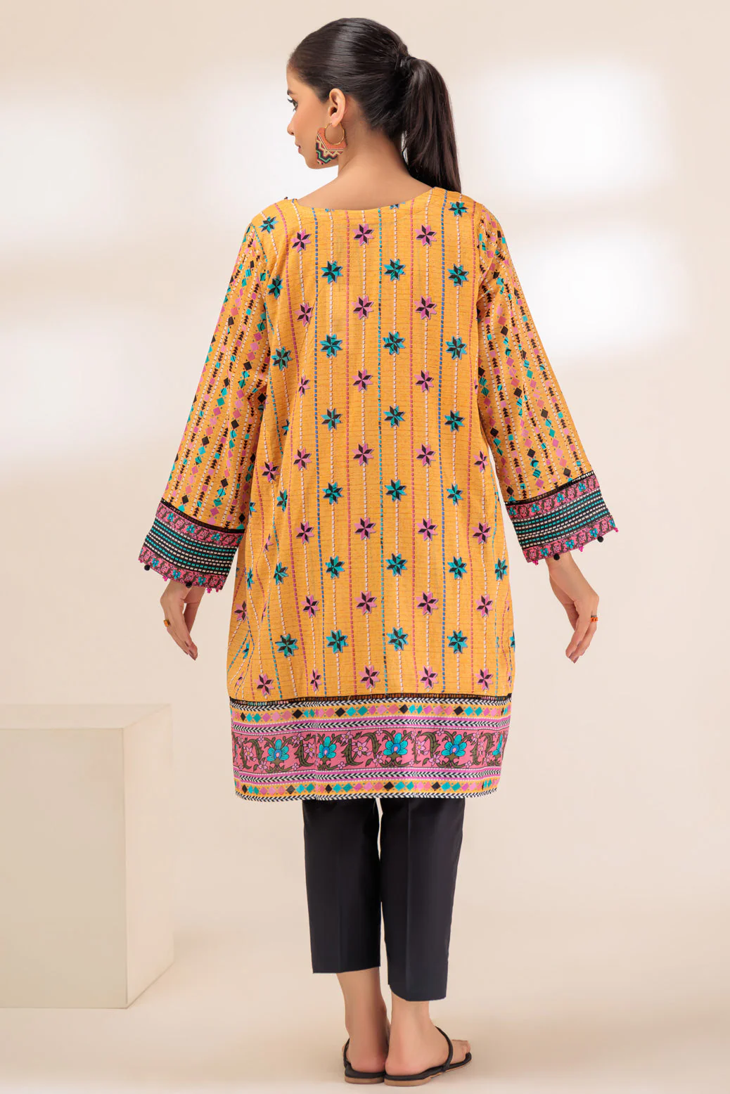 YELLOW-LAWN-2 PIECE (AAK232P01) - Image 3